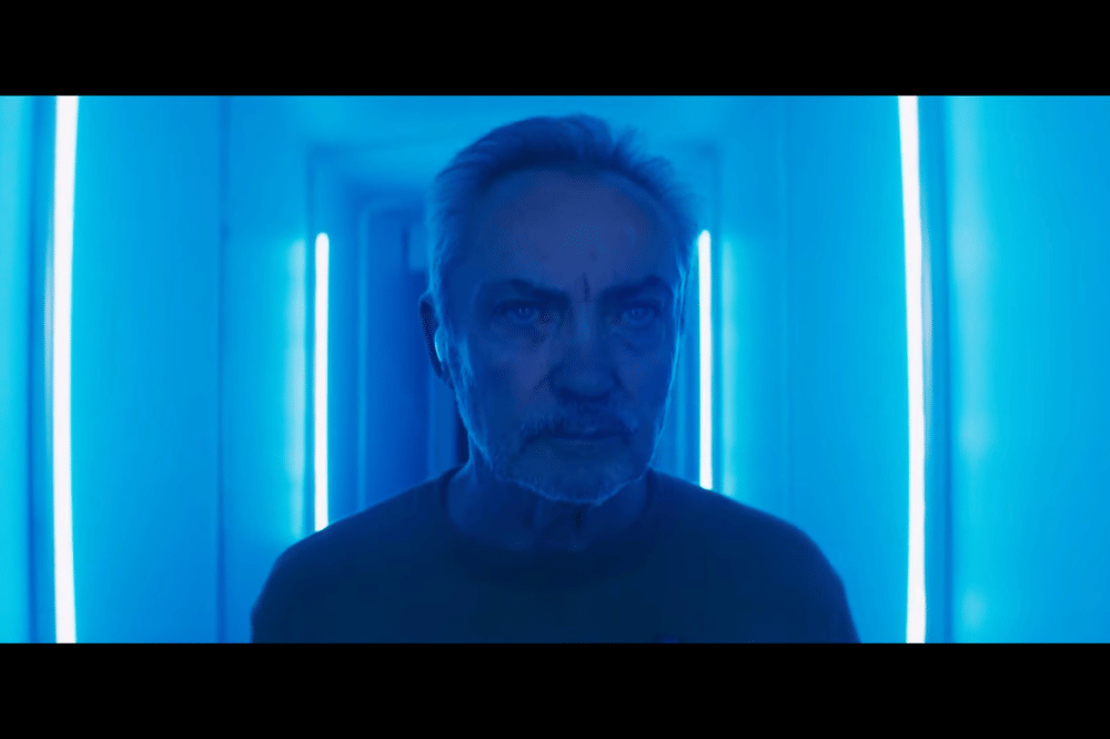 Potret Udo Kier dalam film Bacurau (2019)