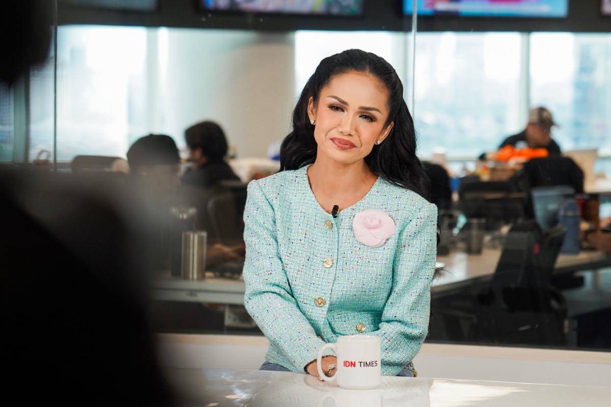 Krisdayanti dalam Real Talk with Uni Lubis