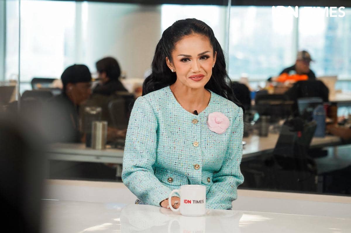 Krisdayanti dalam Real Talk with Uni Lubis