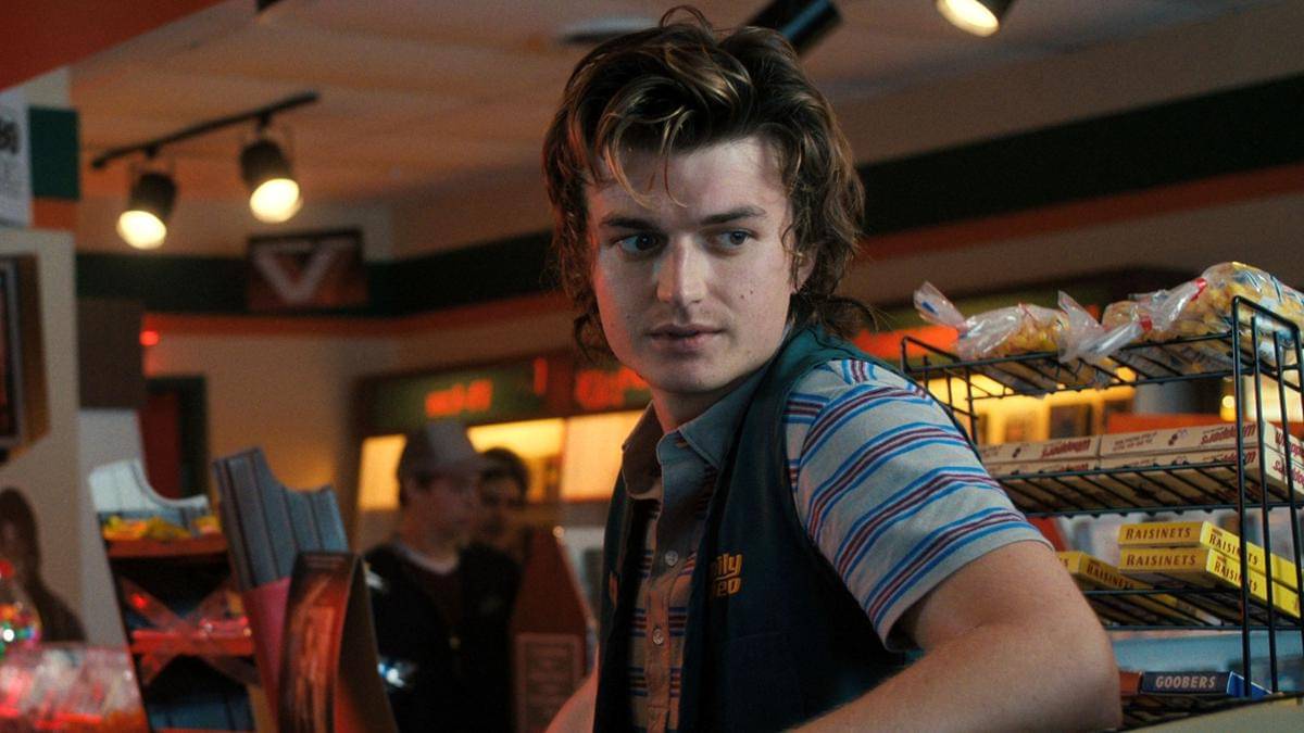 karakter Steve Harrington di serial Stranger Things