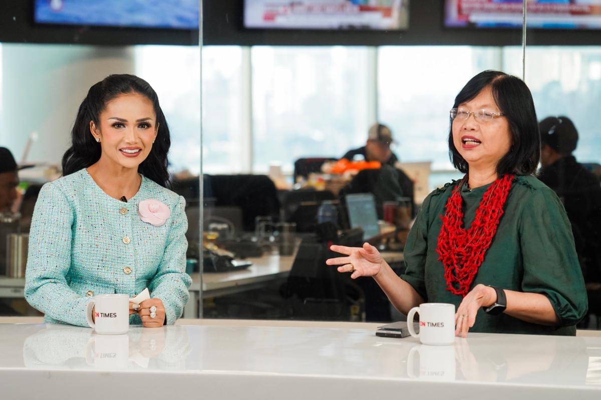 Krisdayanti dalam Real Talk with Uni Lubis