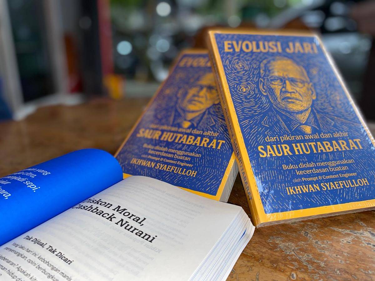 buku, evolusi jari, saur hutabarat
