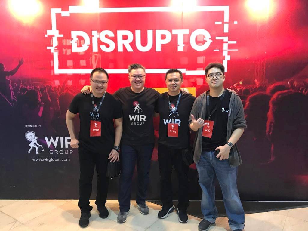 Pendiri WIR Group pada acara Disrupto Fest 2018
