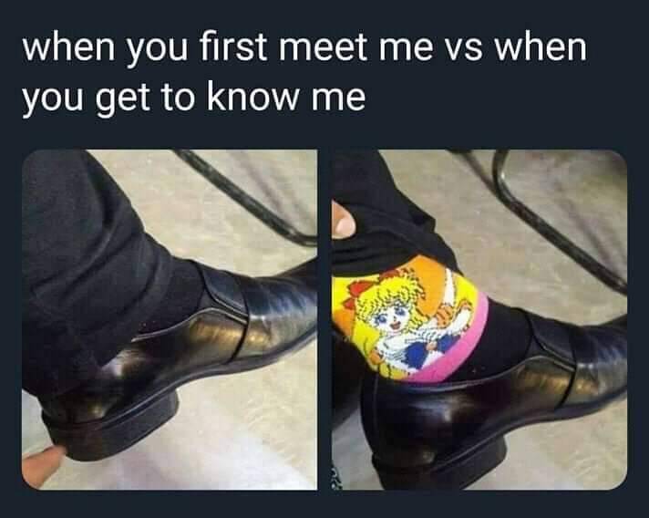 meme anime tentang kaus kaki