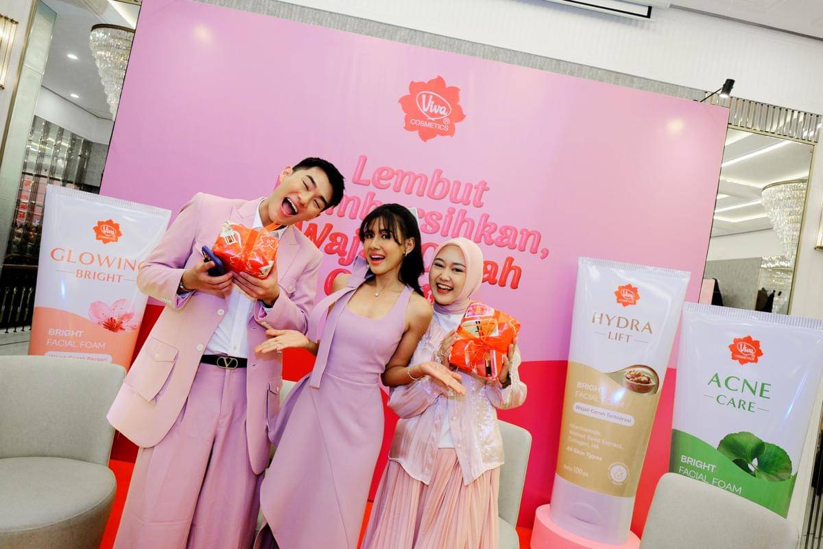 Viva Bright Facial Foam