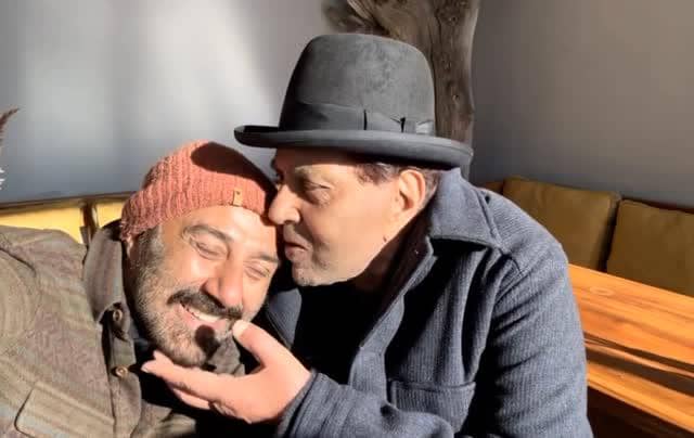Sunny Deol dan ayah