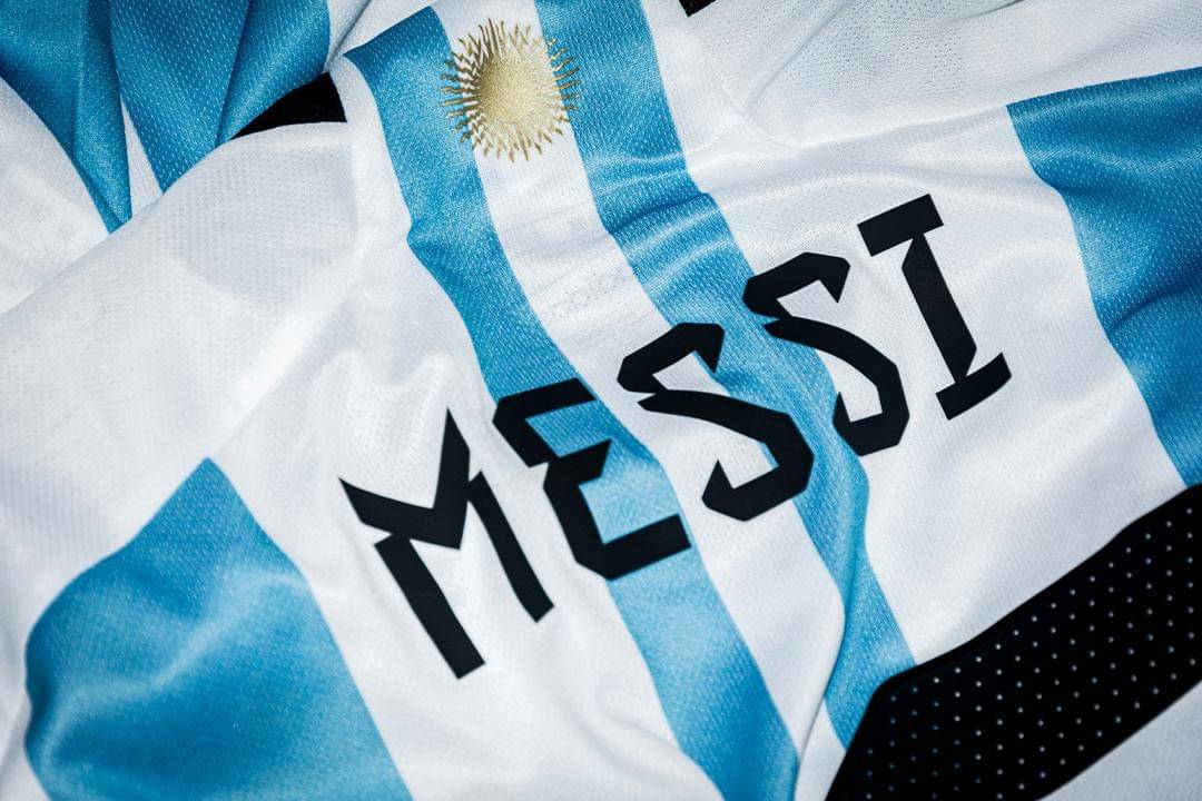 ilustrasi jersey Lionel Messi