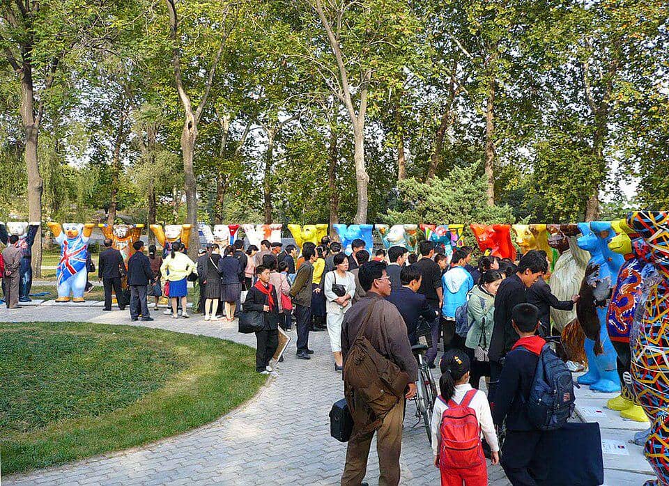potret acara United Buddy Bears di Pyongyang