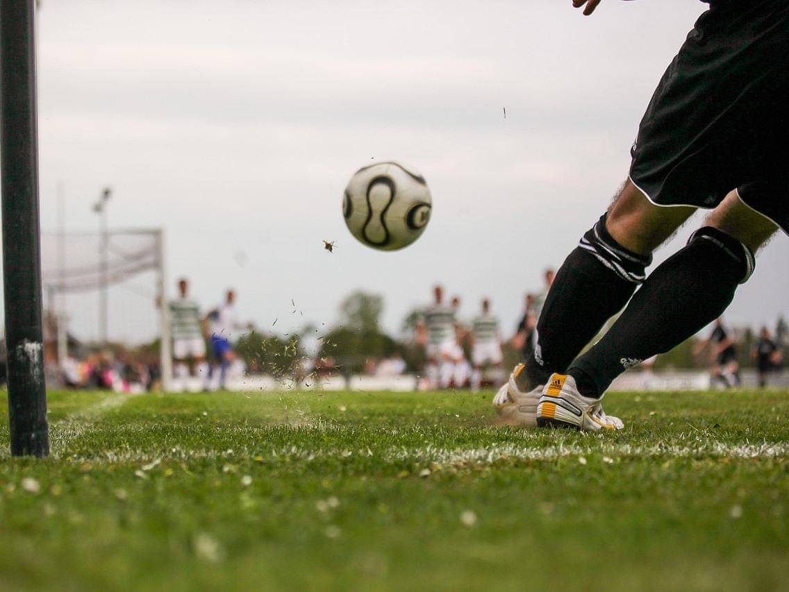 ilustrasi sepak bola