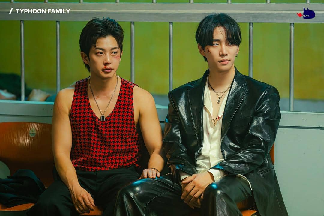 Wang Nam Mo (Kim Min Seok) dan Kang Tae Poong (Lee Jun Ho) dalam drakor Typhoon Family 