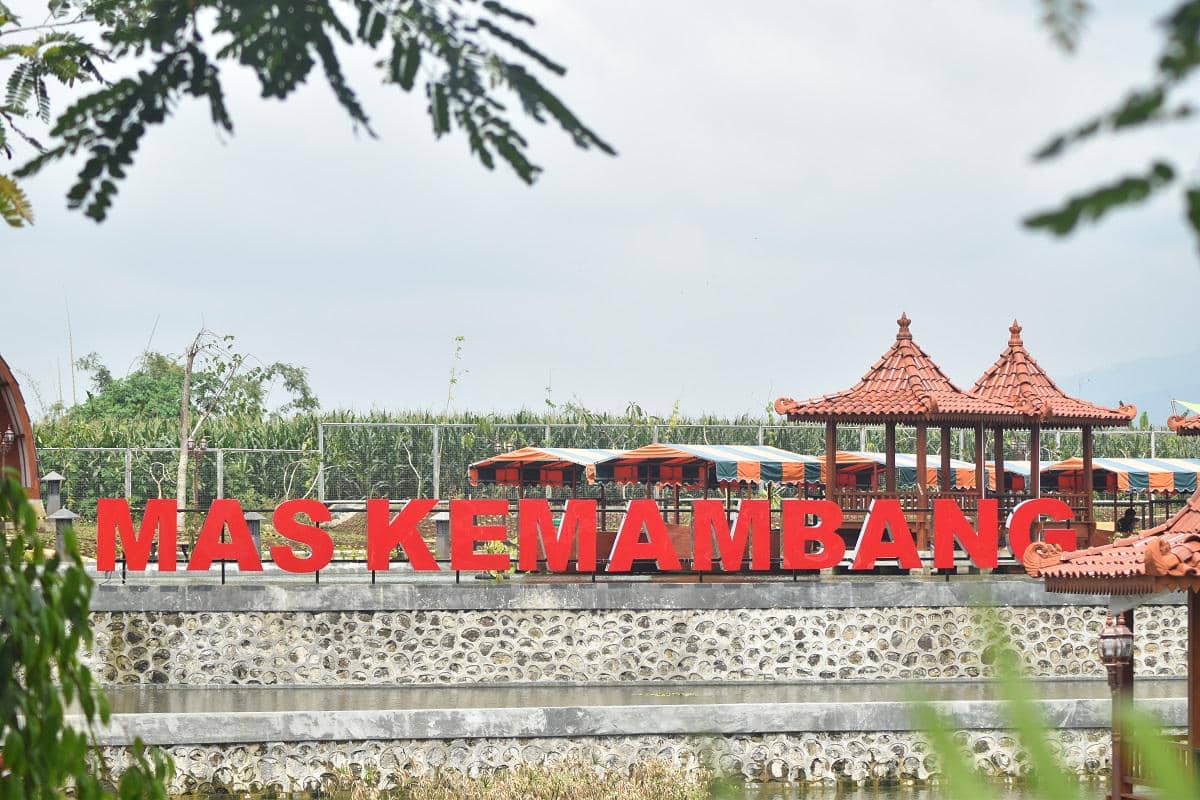 Taman Mas Kemambang.