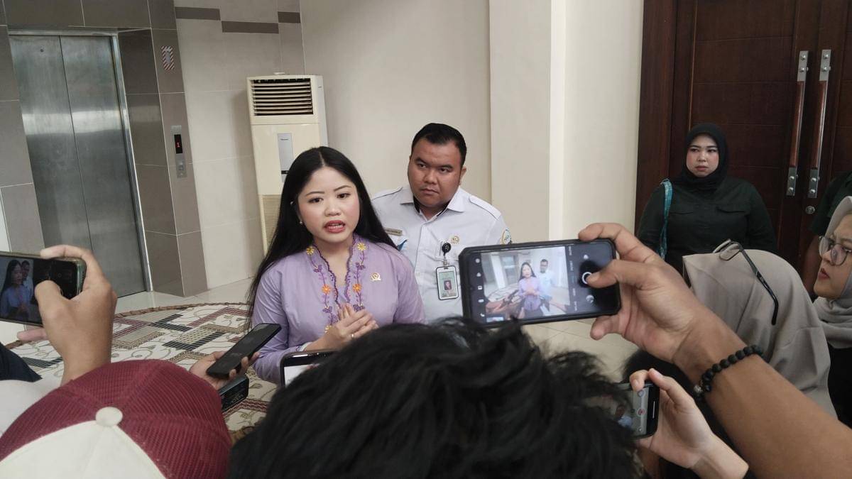 Diskusi Publik Forum Jurnalis Perempuan Indonesia (FJPI) Sumsel terkait maraknya Kekerasan Berbasis Gender Online (KGBO) (IDN Times/Rangga Erfizal)