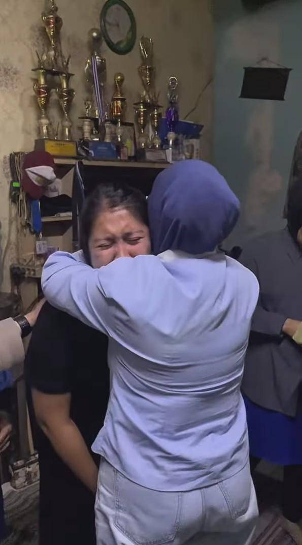 Uya Kuya takziah ke rumah Alvaro