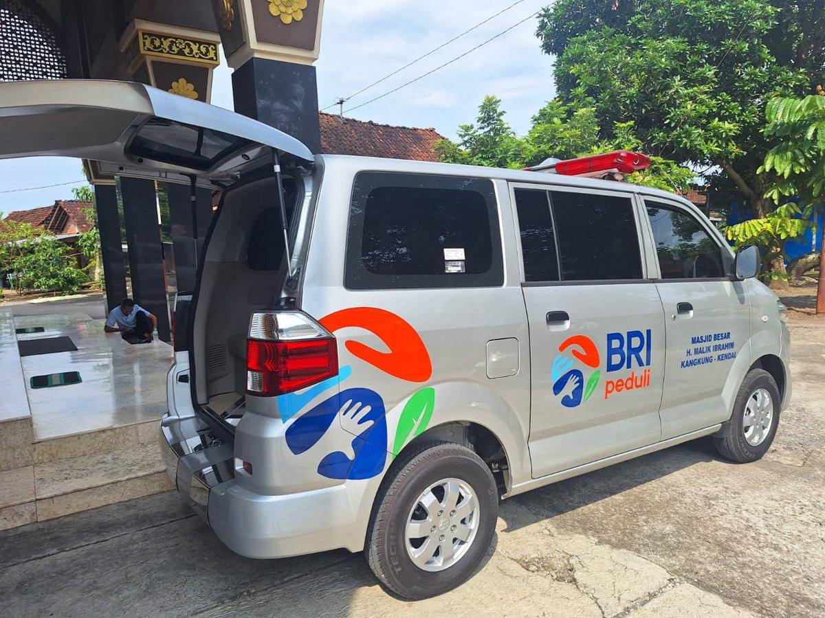 bri, bri kendal, bri peduli, ambulans, masjid kendal