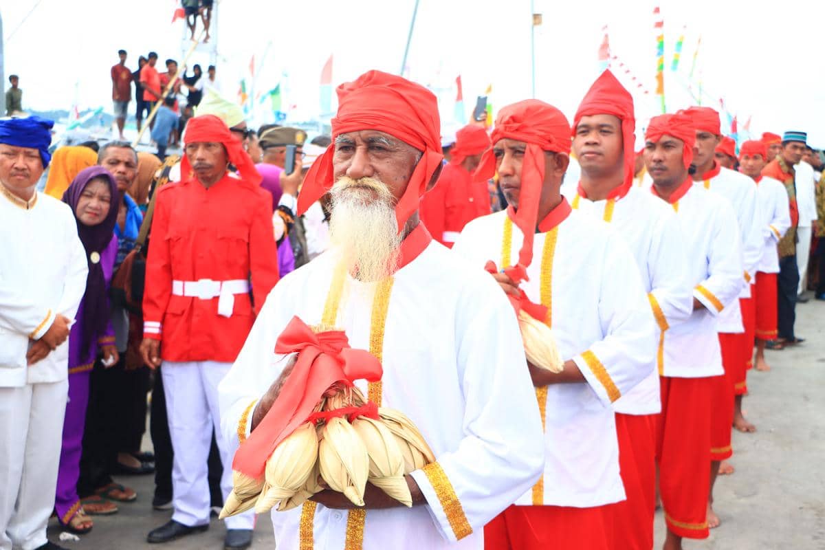 Potret Festival Tumbe di Banggai Laut, Sulawesi Tengah 
