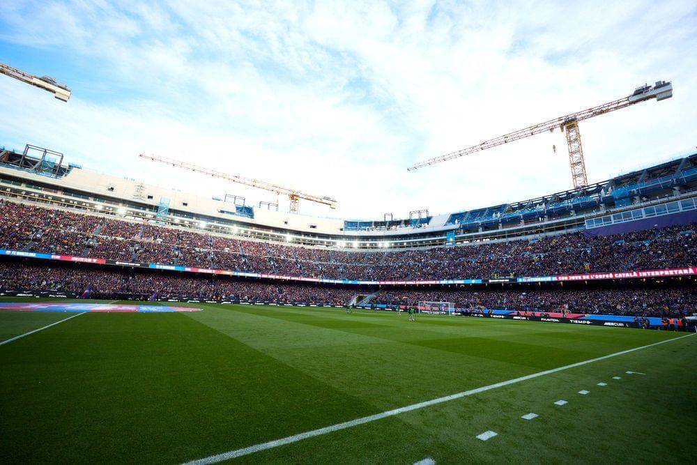Barcelona kembali ke Camp Nou