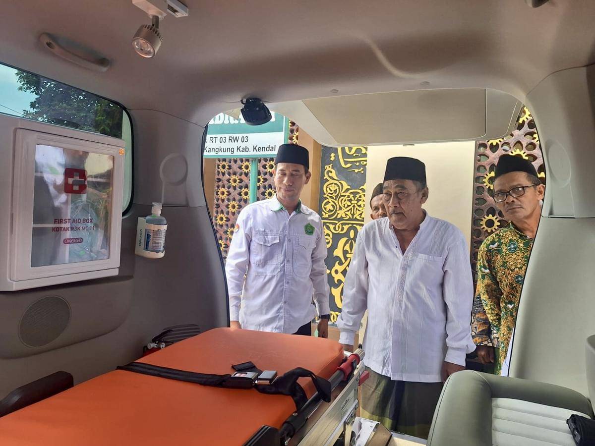 bri, bri kendal, bri peduli, ambulans, masjid kendal