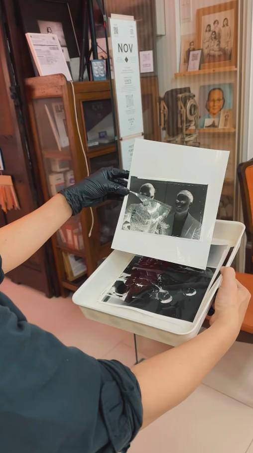 Anniversary Pertama Pevita Pearce dan Suami 