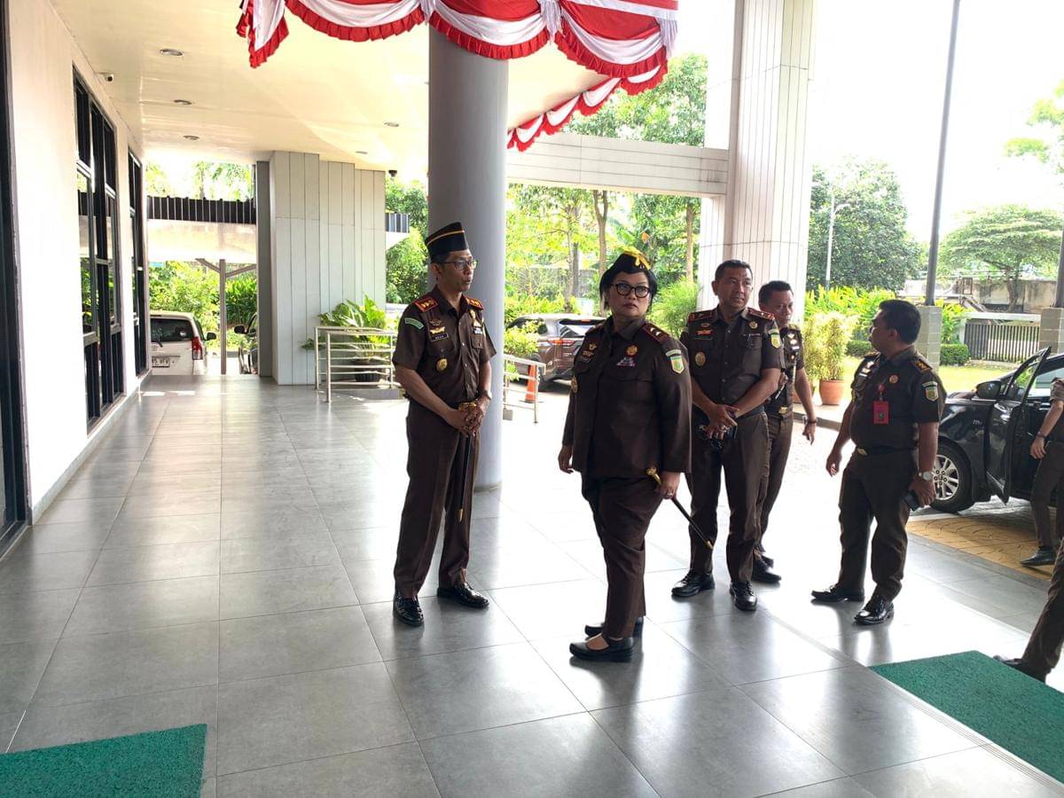 Kajati Banten kunjungi Kejari Tangsel (IDN Times/Muhamad Iqbal)