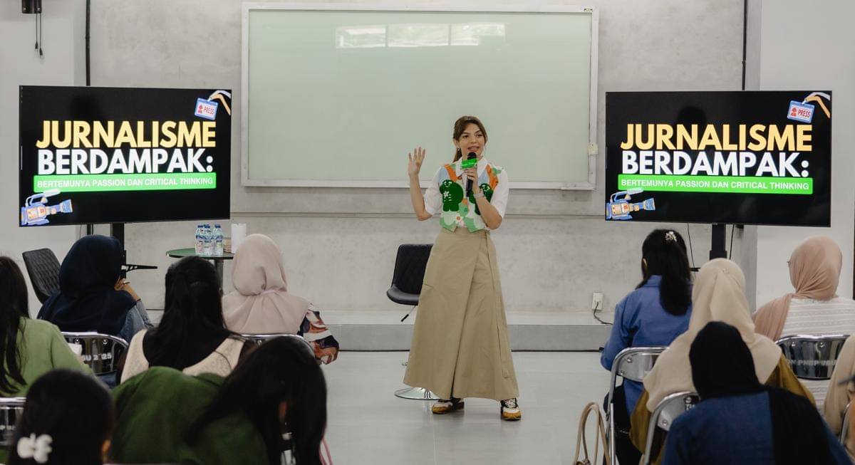 Foto 4 _ Najwa Shihab berbagi wawasan tentang peran jurnalisme dengan peserta Un-Class Session dalam acara Generasi Campus Roadshow 2025 di Auditorium Universitas Sumatera Utara (USU), Medan, Rabu, (19_11).jpg