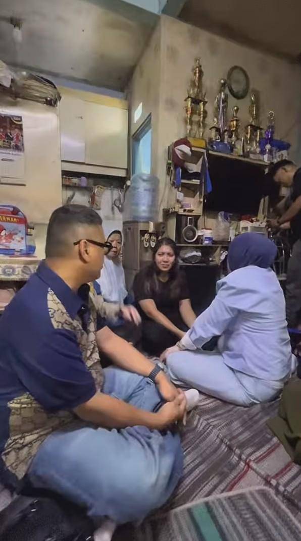 Uya Kuya takziah ke rumah Alvaro