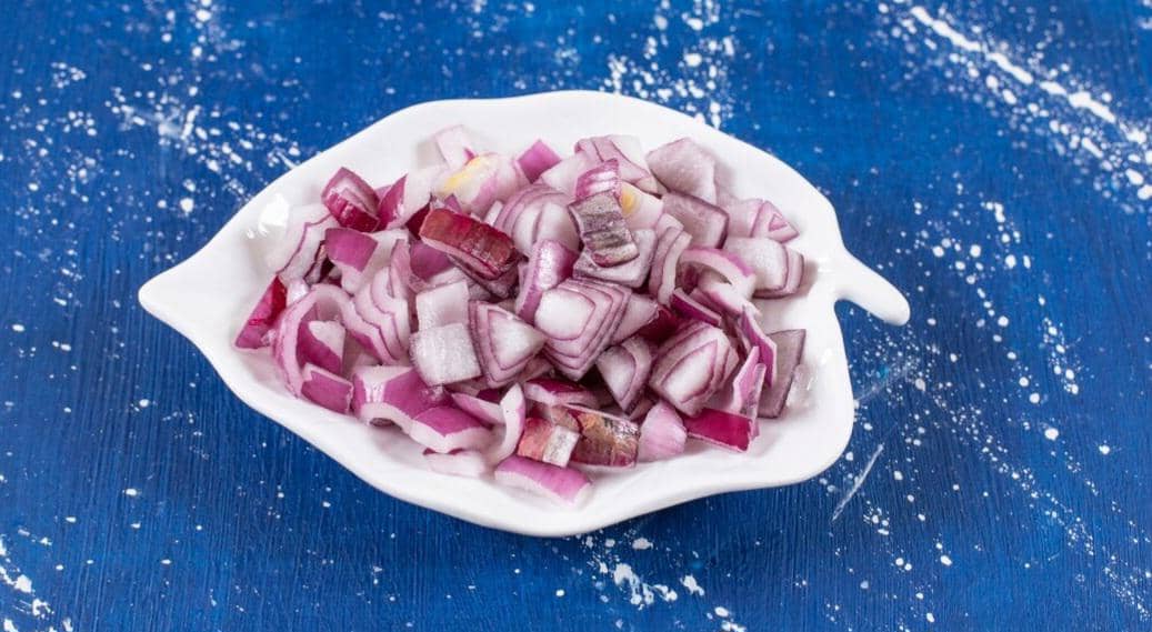 ilustrasi cincangan bawang