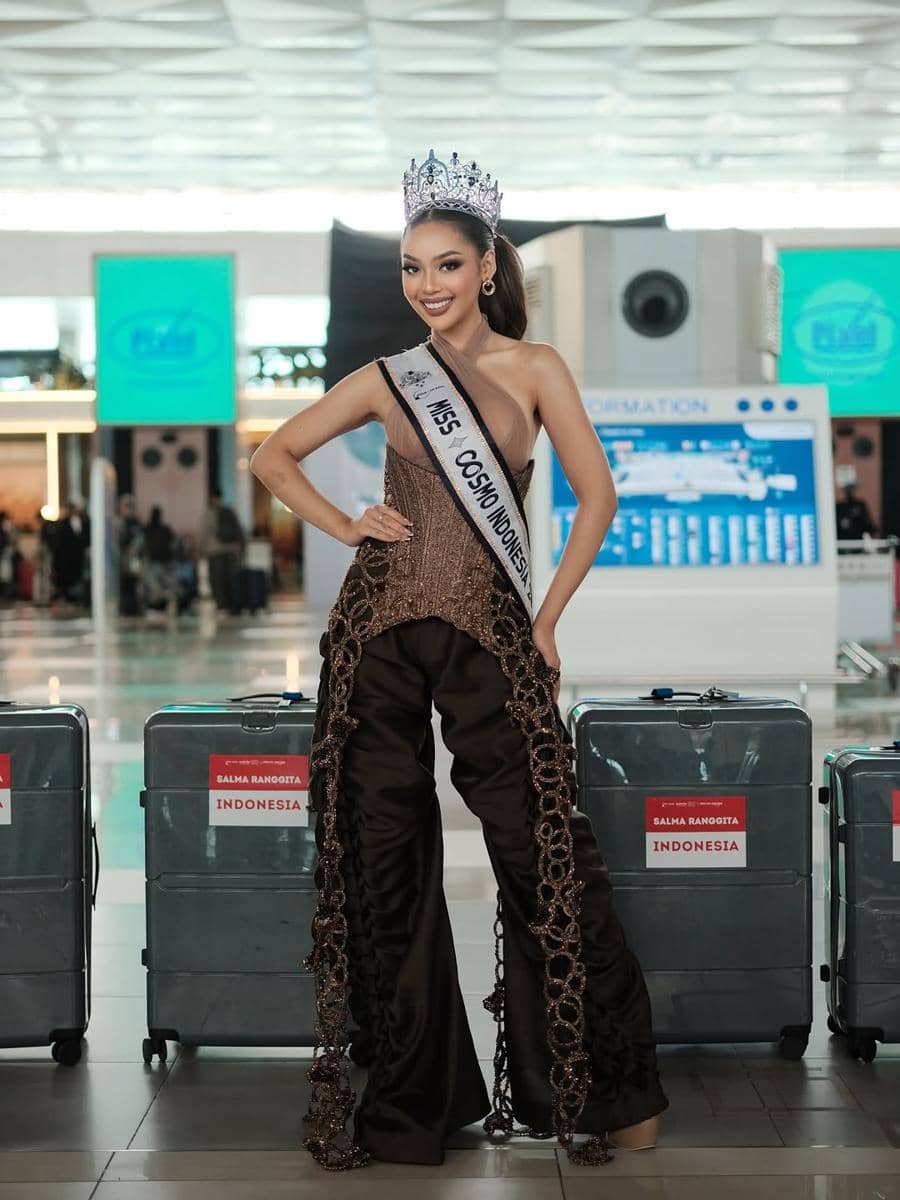 potret keberangkatan Salma Ranggita ke ajang Miss Cosmo 2025