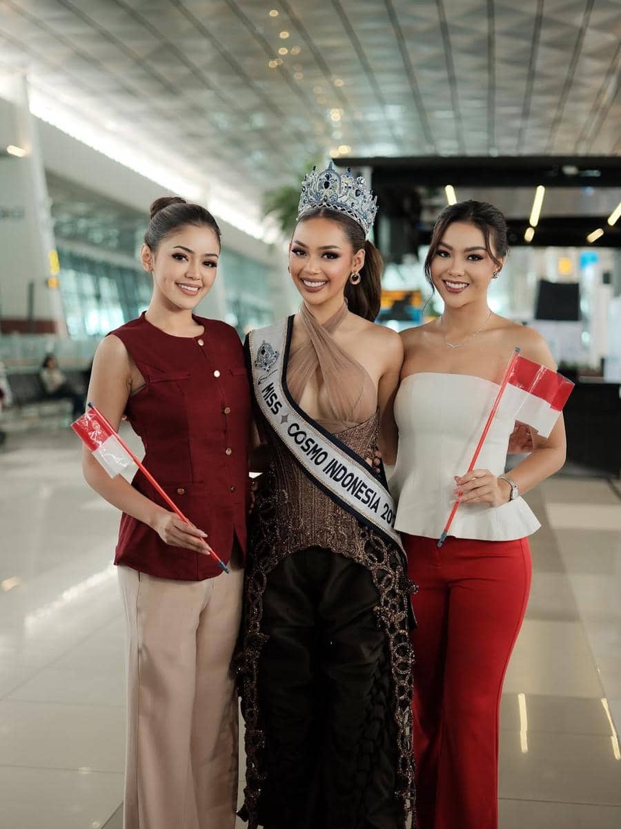 potret keberangkatan Salma Ranggita ke ajang Miss Cosmo 2025