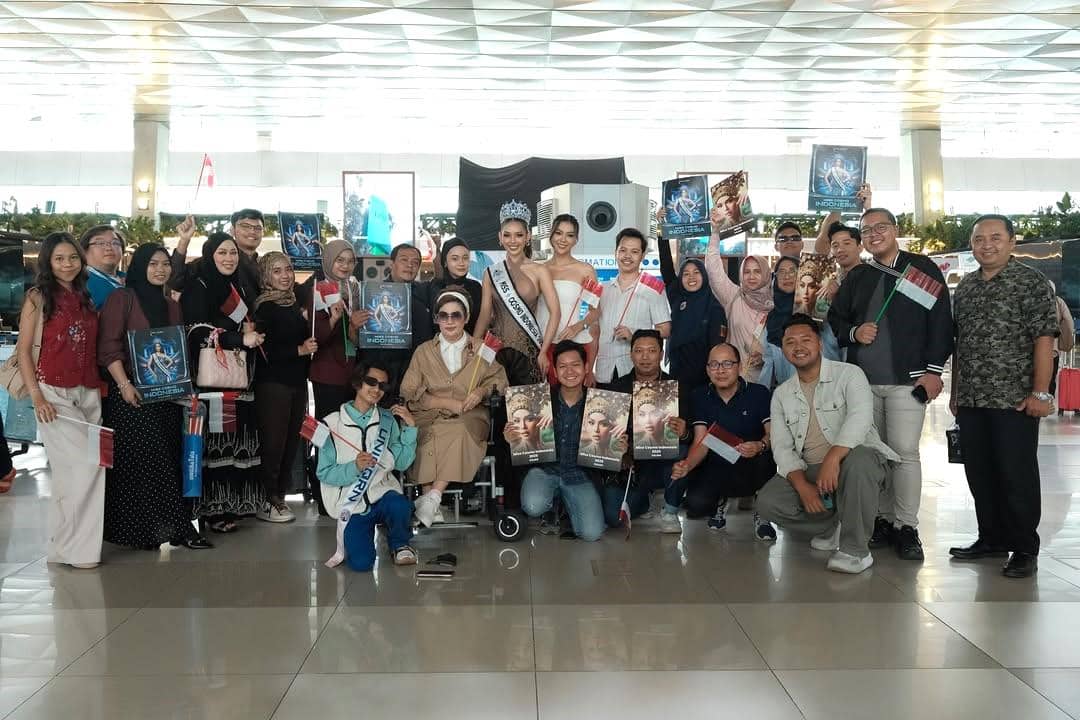 potret keberangkatan Salma Ranggita ke ajang Miss Cosmo 2025