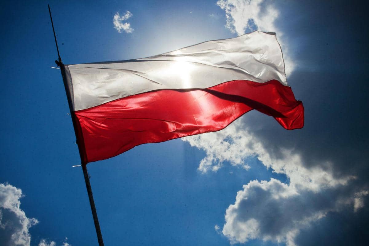 bendera Polandia