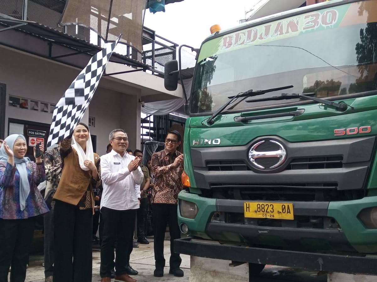 Wamendag Lepas Ekspor Homedecor Senilai $30 Ribu ke Amerika dan Eropa. (IDN Times/Daruwaskita)