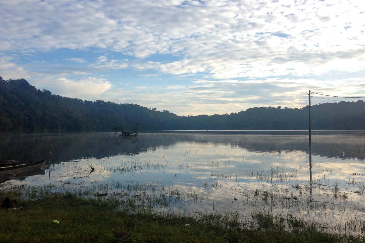 panorama Danau Tamblingan di kawasan Bali Utara
