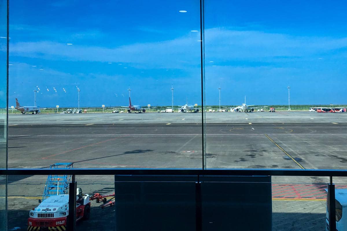 suasana Bandara I Gusti Ngurah Rai