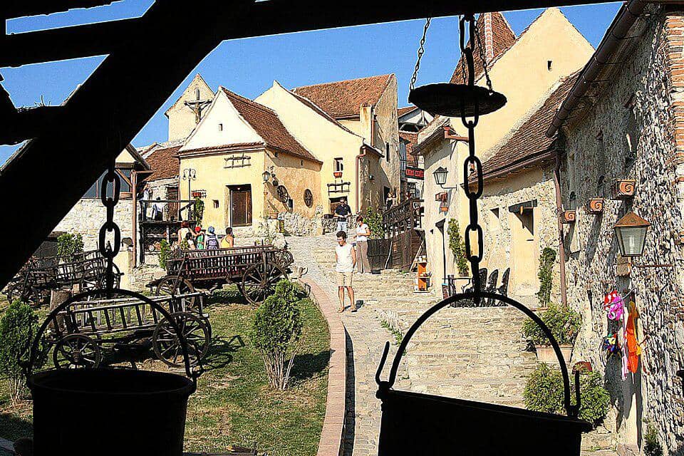 Di dalam Benteng Rasnov 