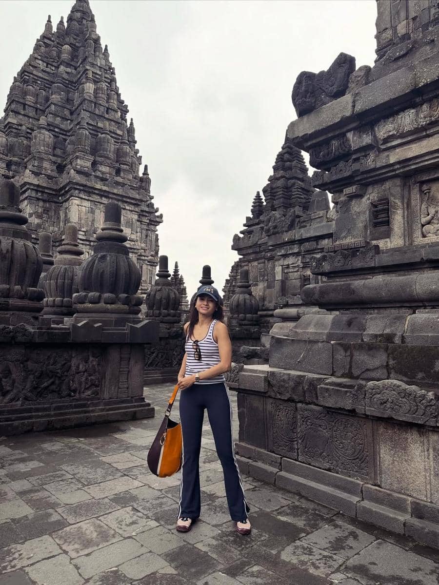 Acha Septriasa liburan di Kota Yogyakarta.