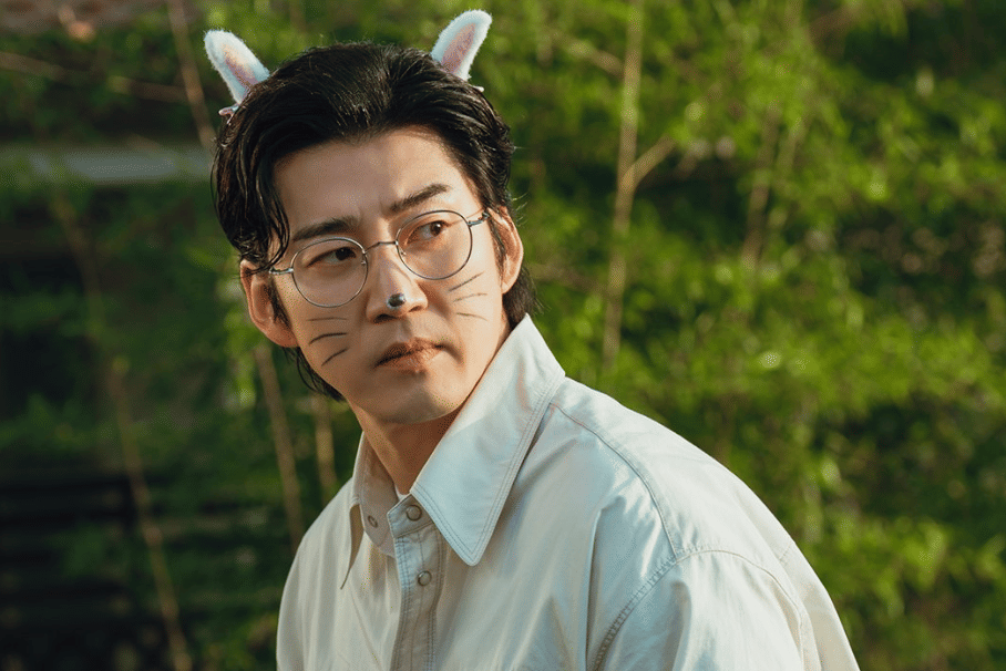 Cuplikan drama Korea Heroes Next Door