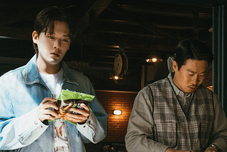 Cuplikan drama Korea Heroes Next Door