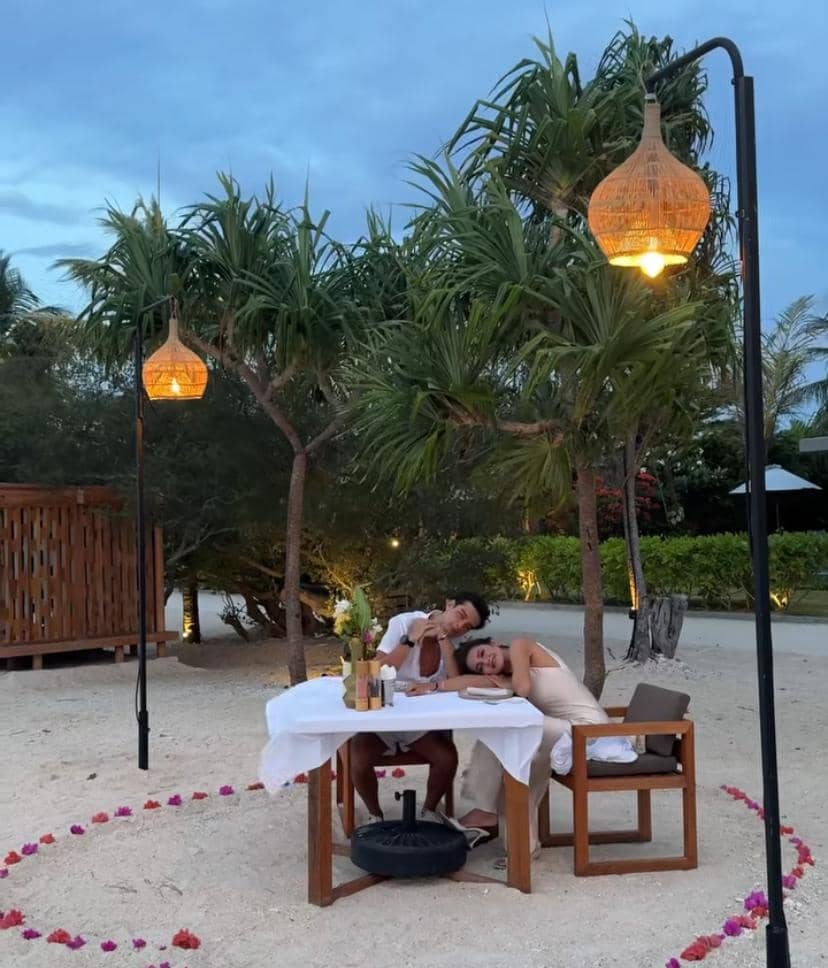 potret Olla Ramlan dan Tristan Molina liburan di NTB