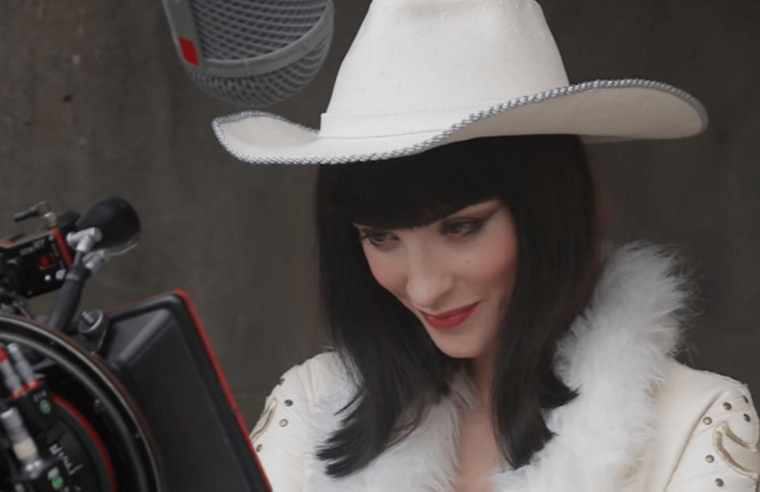 Lera Abova Nico Robin, One Piece Netflix. (Dok. Netflix/One Piece)