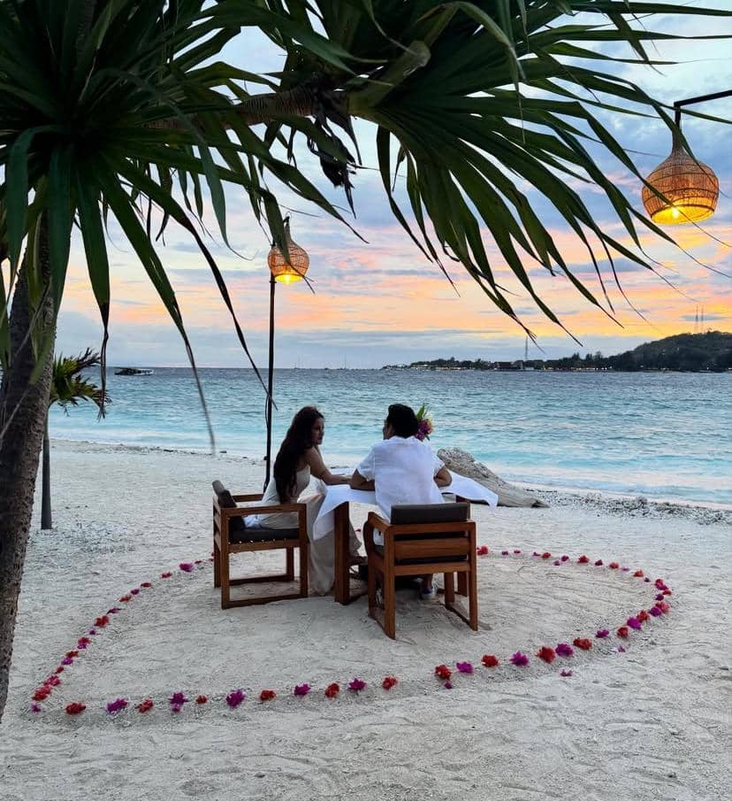 potret Olla Ramlan dan Tristan Molina liburan di NTB