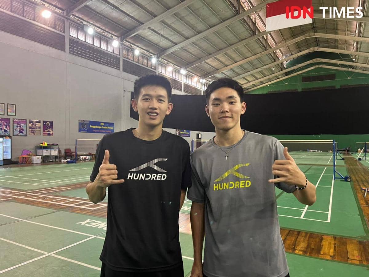 Ganda putra muda Indonesia, Raymond Indra/Nikolaus Joaquin di Pelatnas PBSI Cipayung
