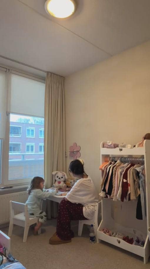 Apartemen Jennifer Coppen di Belanda