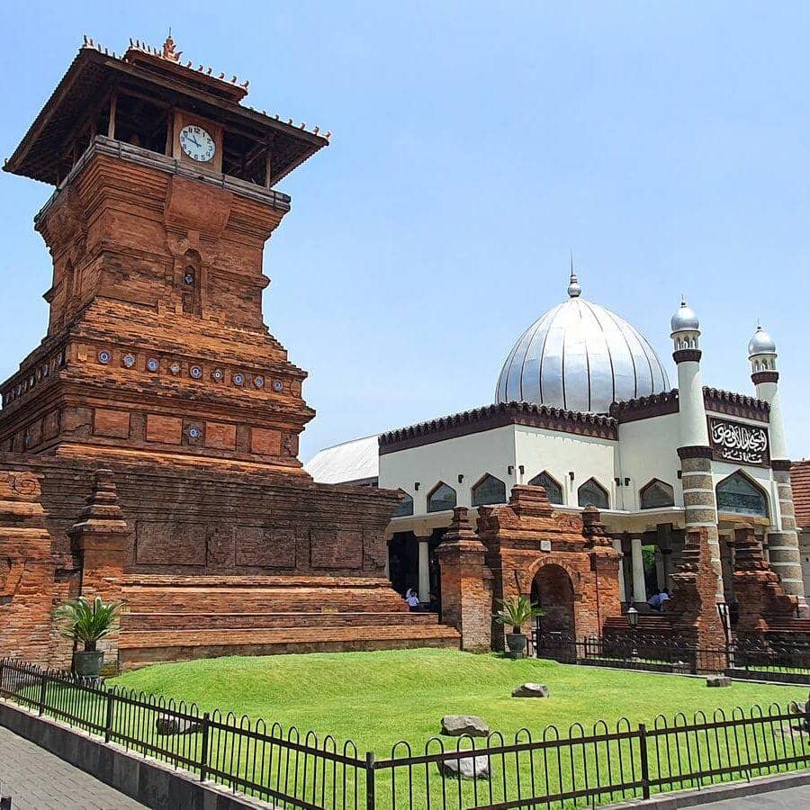 Masjid Menara Kudus wisata di Kudus