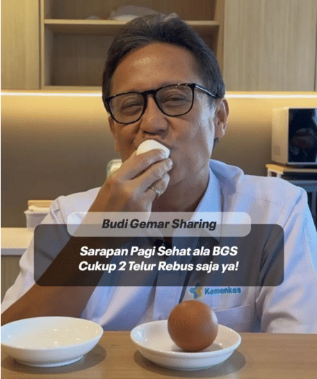 Potret Menkes Budi menikmati dua butir rebus setiap hari  