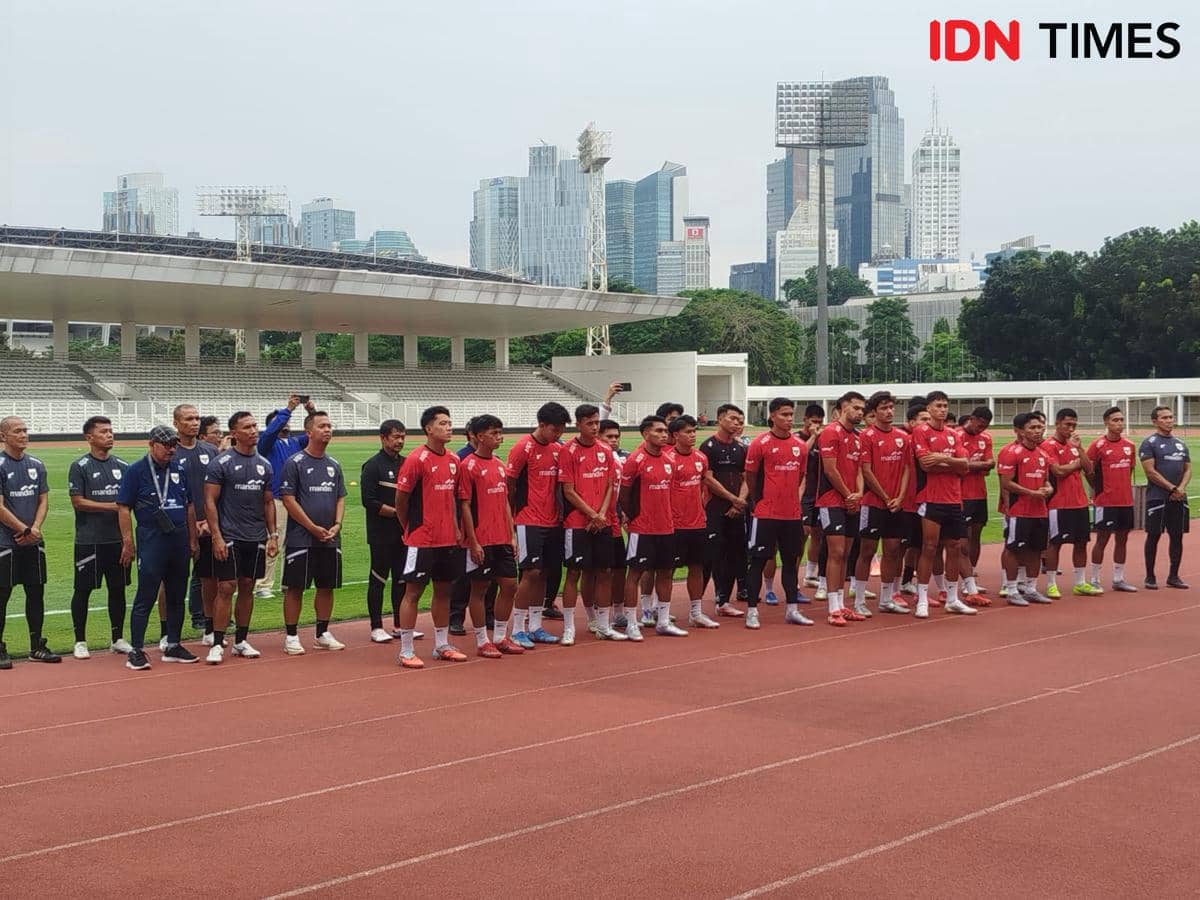 Timnas U-22 berlatih di Stadion Madya