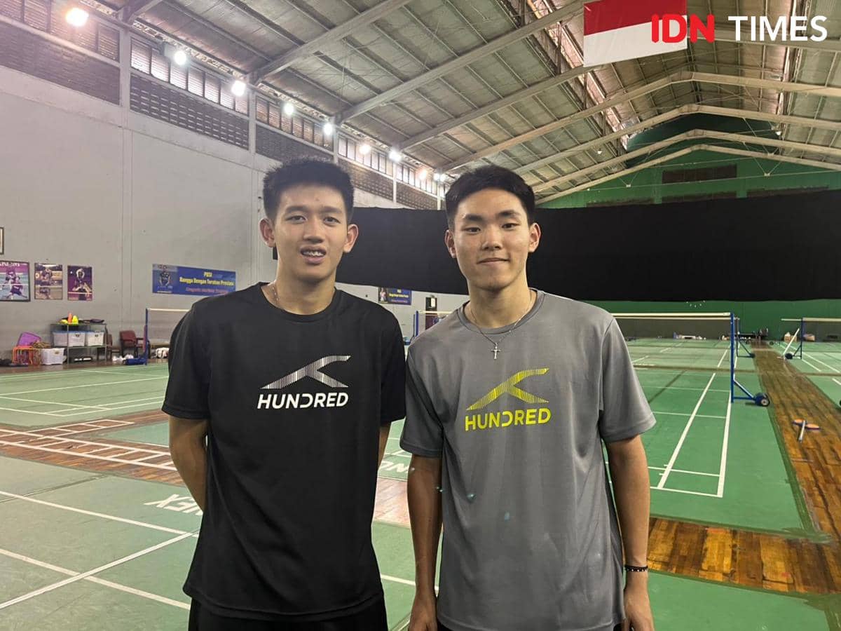 Ganda putra muda Indonesia, Raymond Indra/Nikolaus Joaquin di Pelatnas PBSI Cipayung