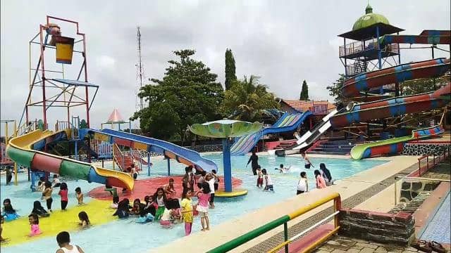 Taman Wisata Sari Rasa Wisata di Cilacap