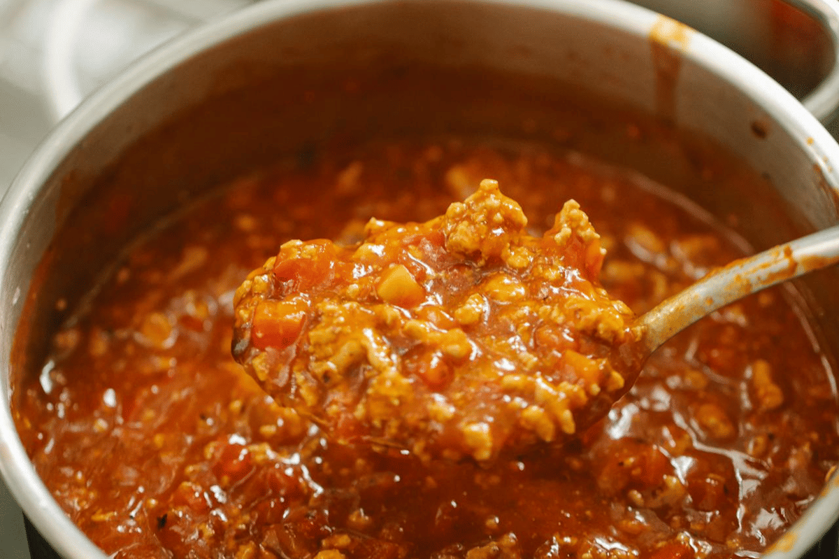 ilustrasi saus bolognese