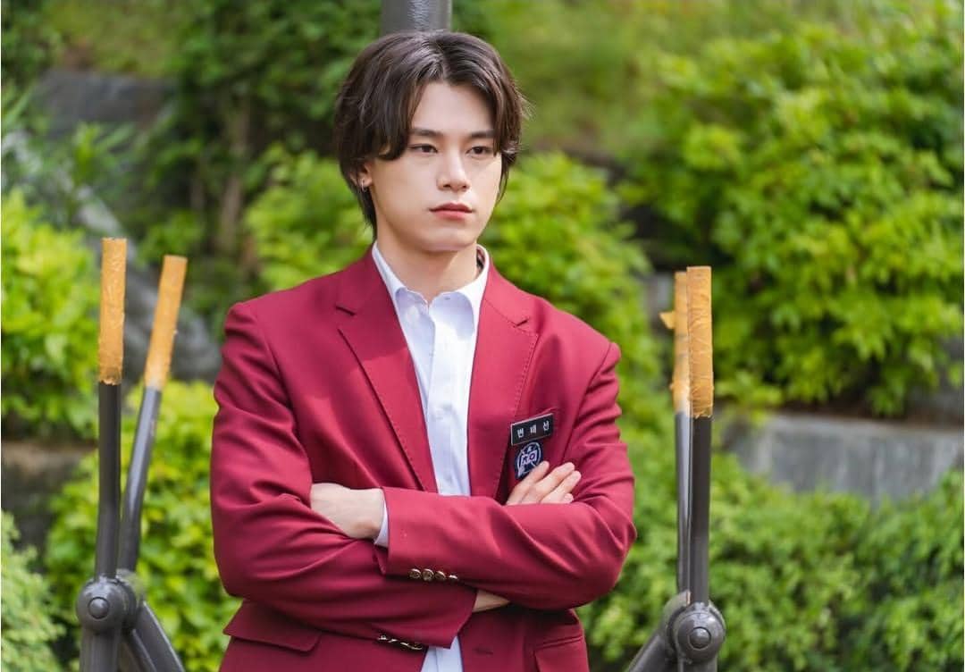 Cha Woo Min di drama Spirit Fingers