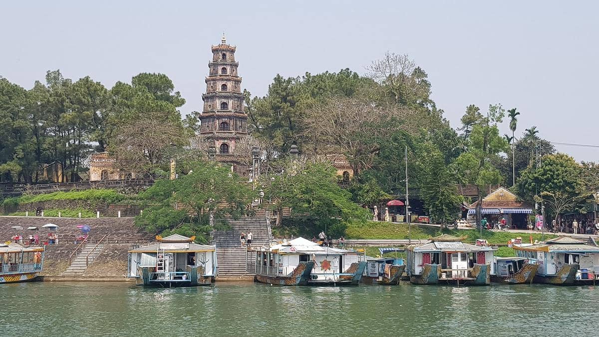 potret Chùa Thiên Mụ